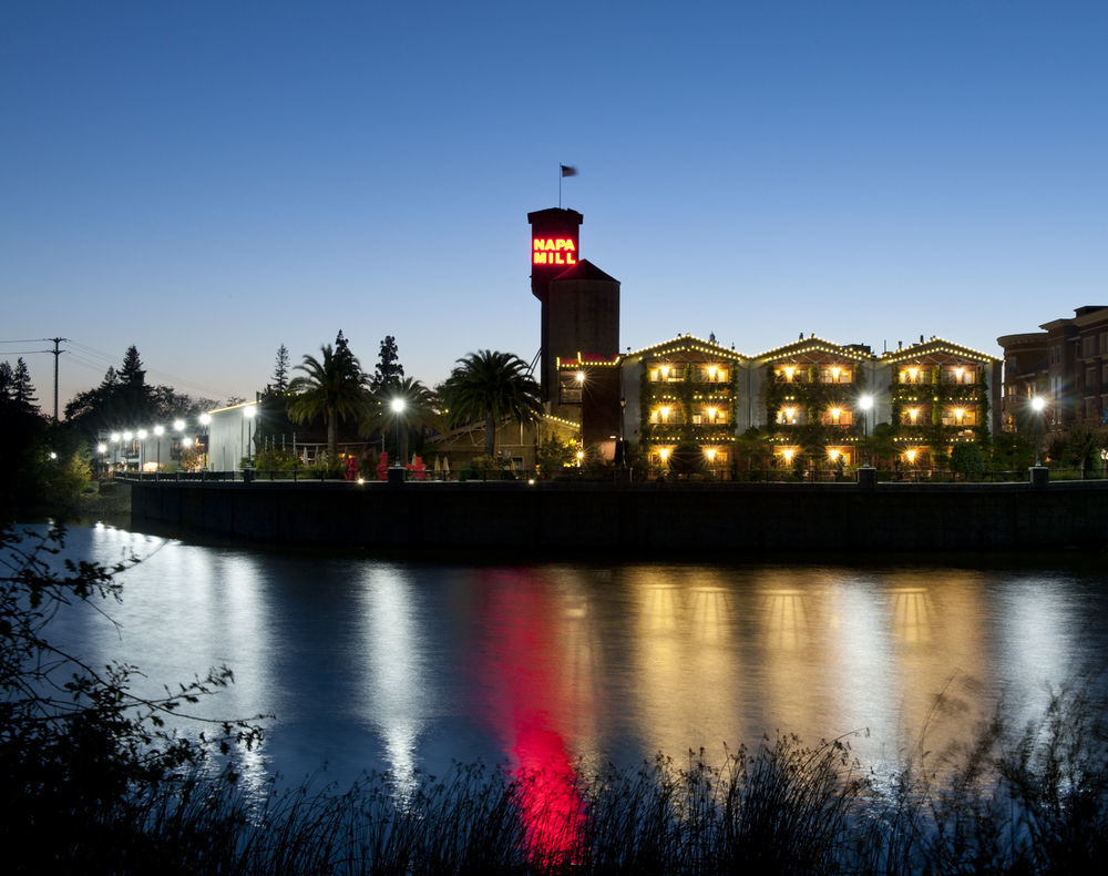 Napa River Inn Екстериор снимка
